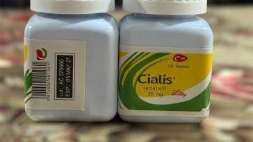 Cialis 20mg tablet pack available in UAE – used to treat erectile dysfunction, improve sexual performance, and enhance blood flow