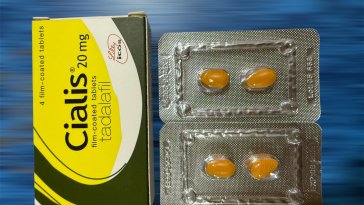 Pack of 4 Cialis 20mg tablets available in UAE – effective treatment for erectile dysfunction, long-lasting performance enhancer.
